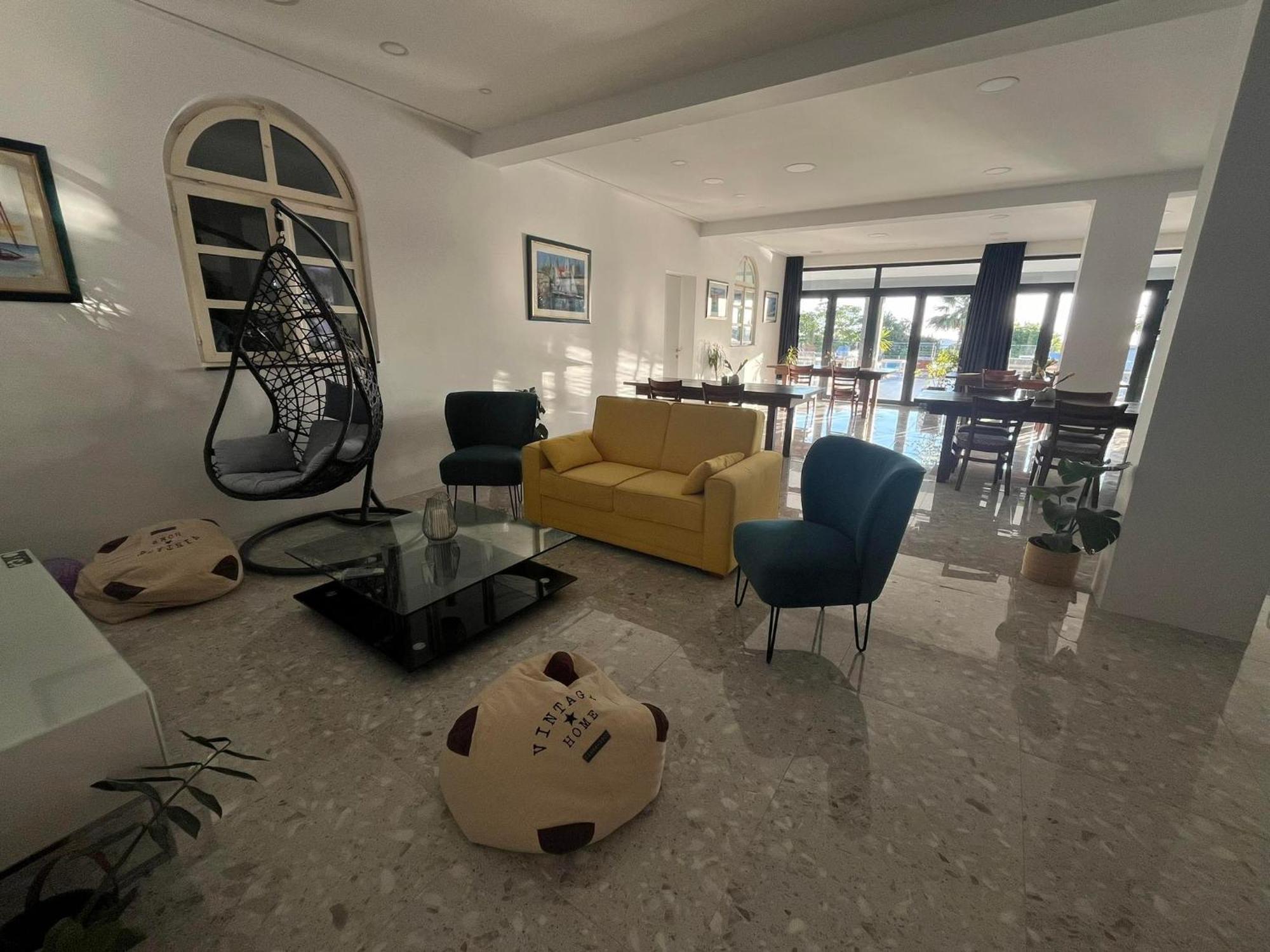 Bed and Breakfast Dela Хвар Экстерьер фото