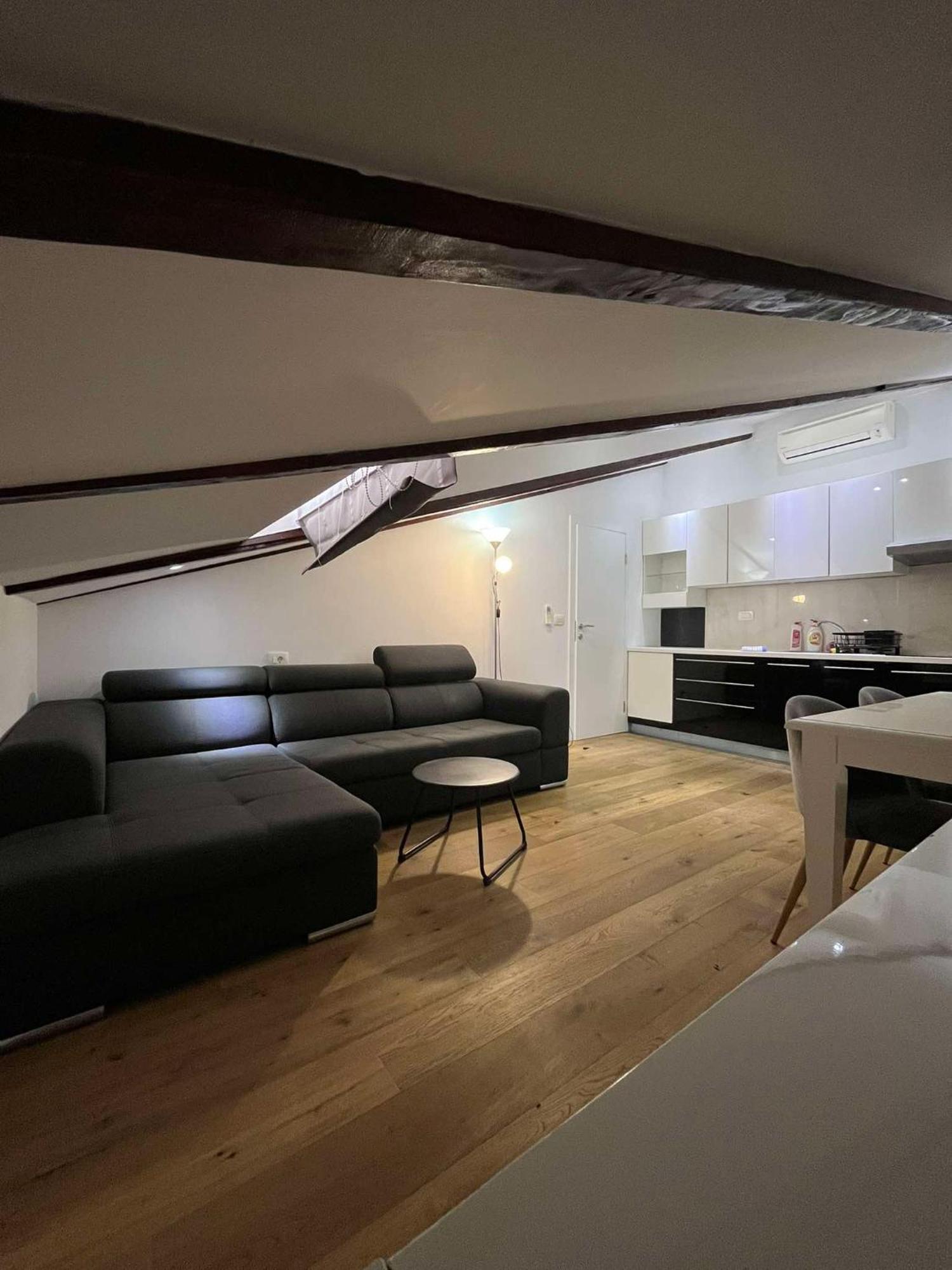 Bed and Breakfast Dela Хвар Экстерьер фото